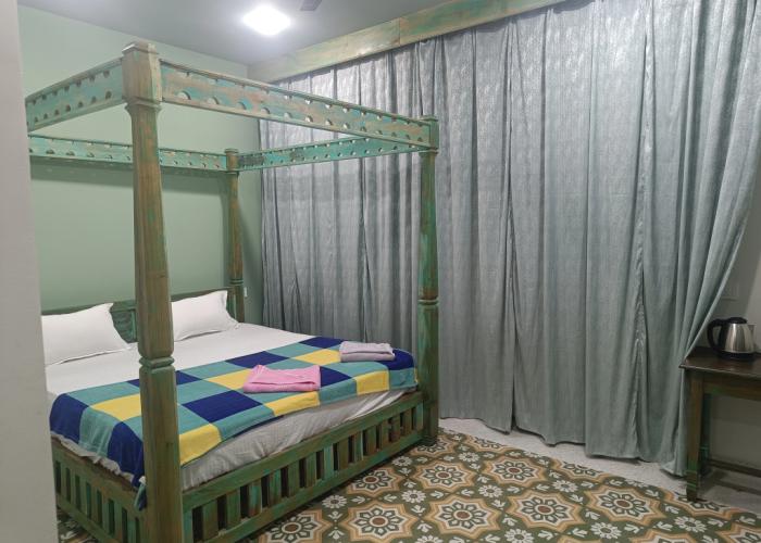 Lavish Exotic Apart Hotel