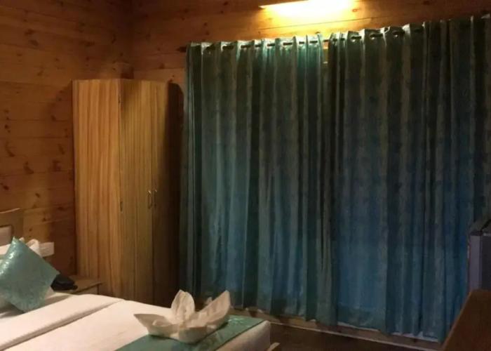 Casa Seaesta Beach Cottages and Suites