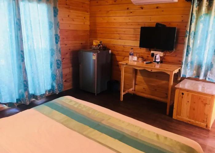 Casa Seaesta Beach Cottages and Suites