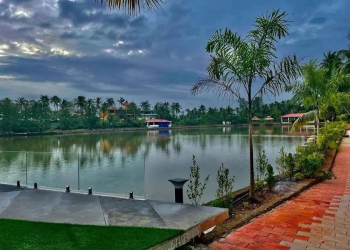 Veda5 Wellness Retreat & Spa