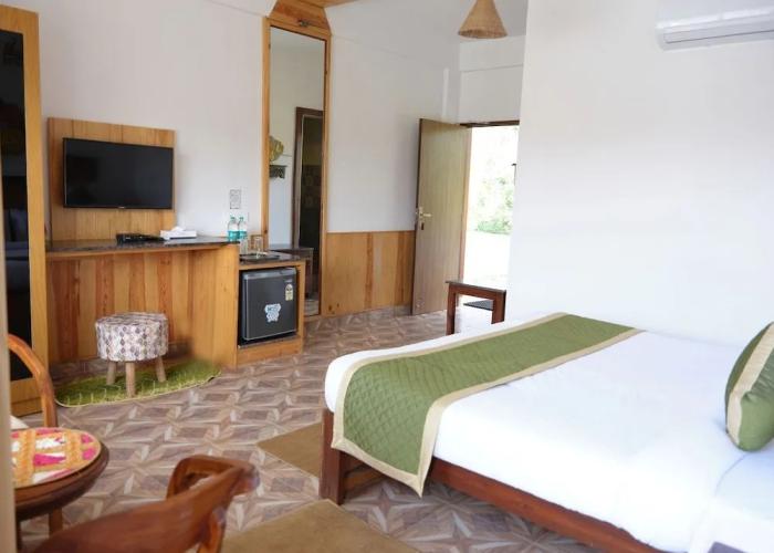 Veda5 Wellness Retreat & Spa