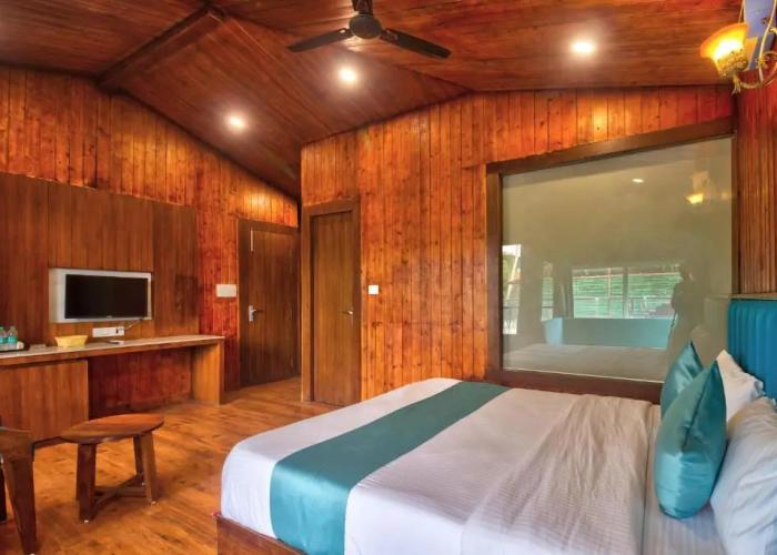 Oceano Beach Resort Goa