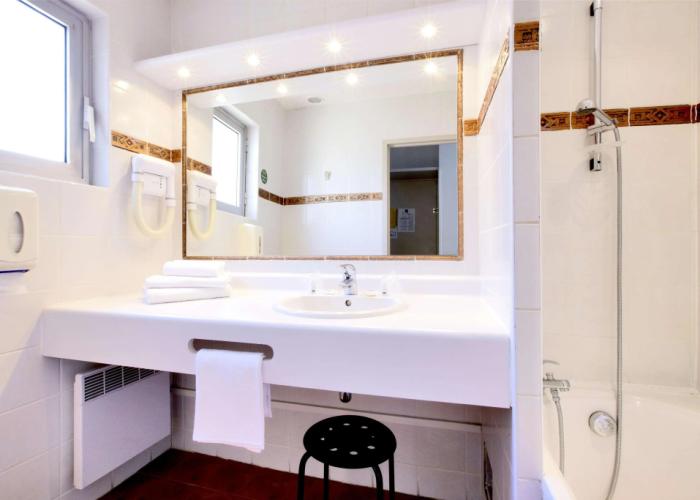 Hôtel Kyriad Nîmes Centre