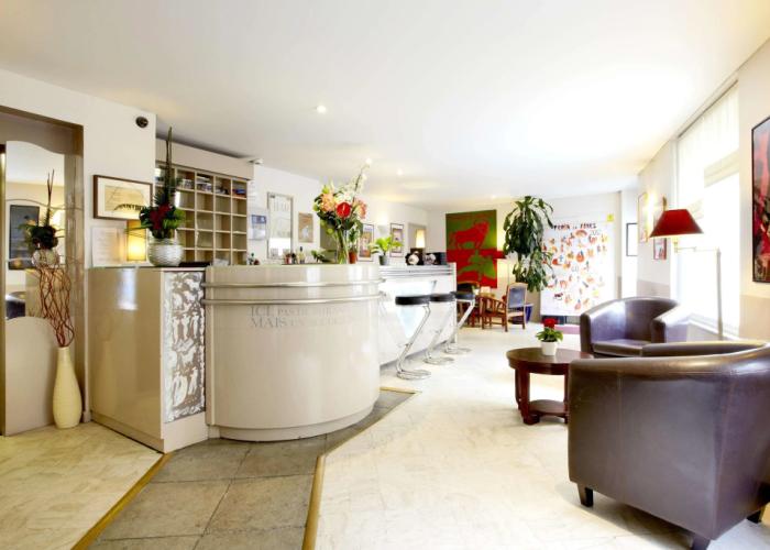 Hôtel Kyriad Nîmes Centre