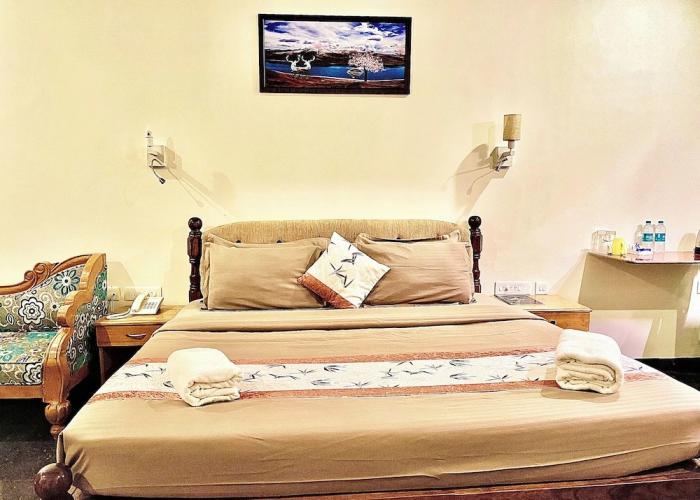 SPARV Aulakhs Resort