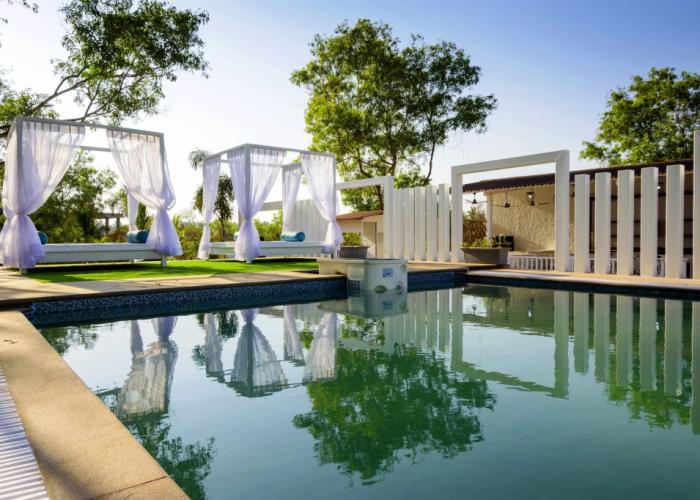 White woods Resort & Spa