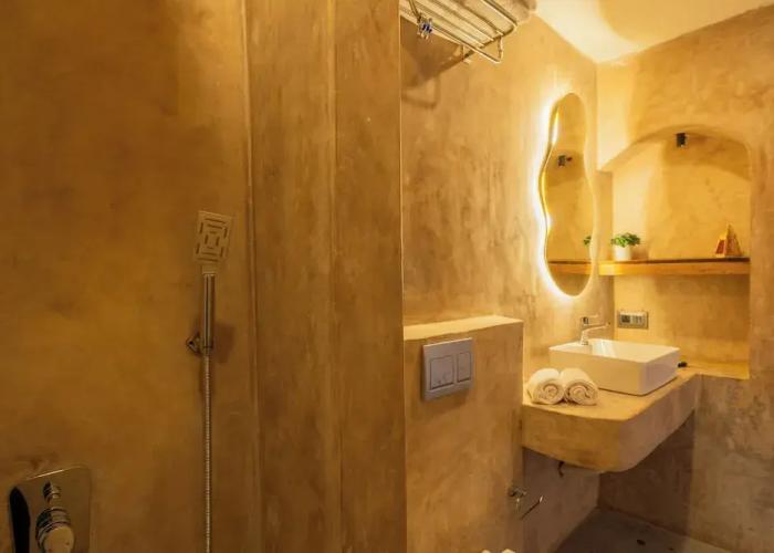 La Vaiencia Luxury Apartments