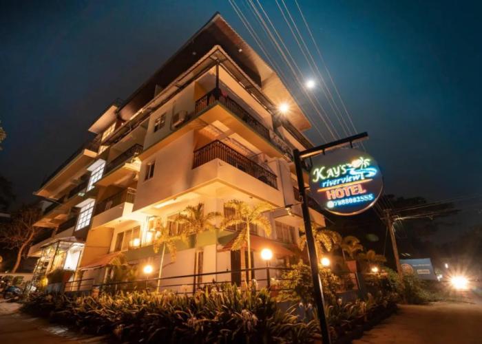 Kay's Riverview Resort