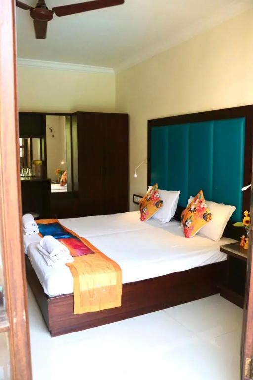 фото Riverside Regency Resort
