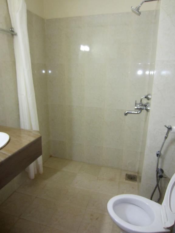фото Riverside Regency Resort