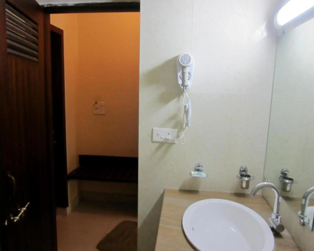фото Riverside Regency Resort