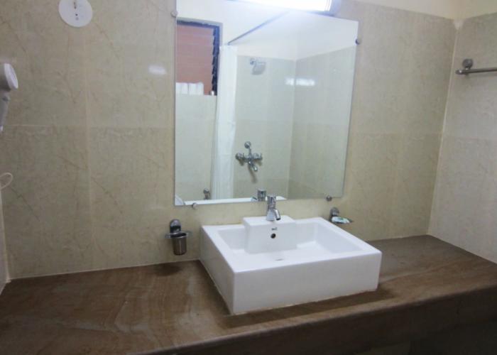 Riverside Regency Resort