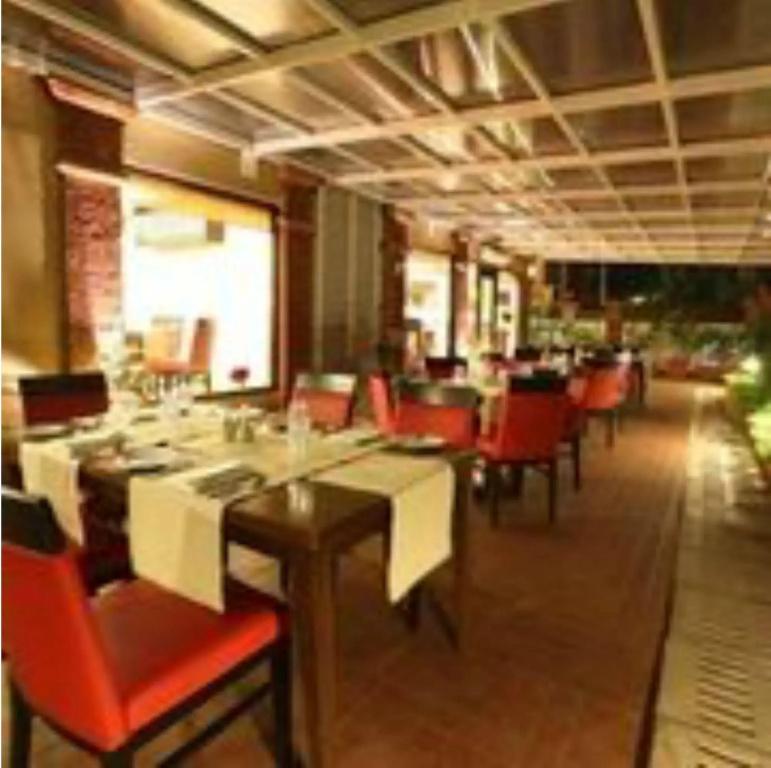 фото Deltin Suites