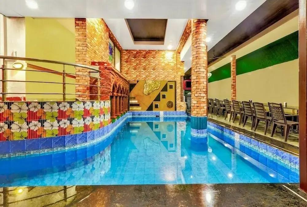 фото Hotel 69