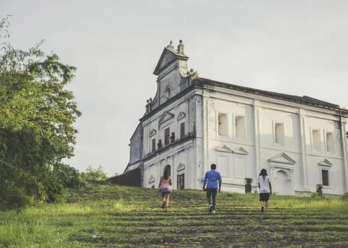 The Postcard Velha