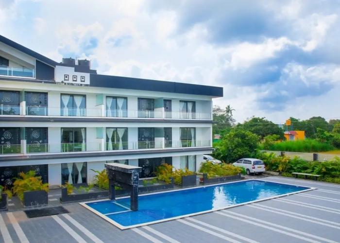Crystal Village In Green Apartments