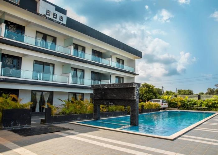 Crystal Village In Green Apartments