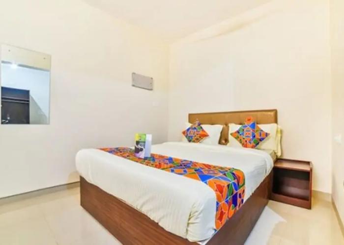FabHotel K7 Trends With Pool, Baga Beach