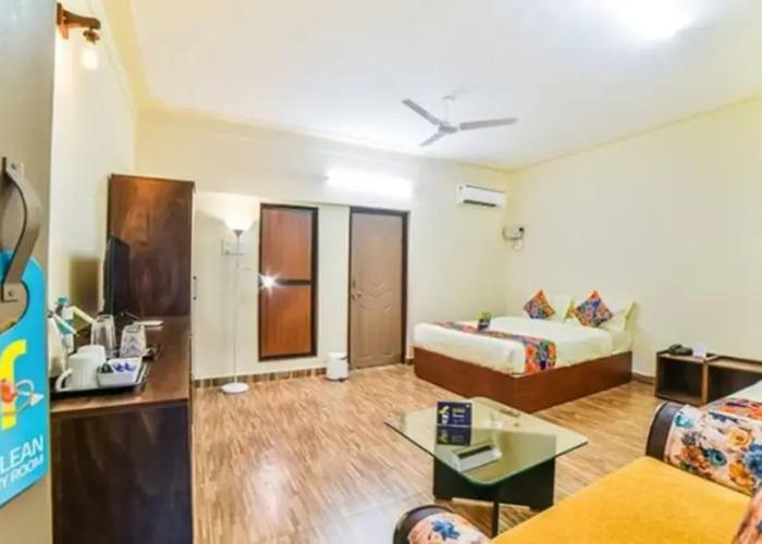 FabHotel K7 Trends With Pool, Baga Beach