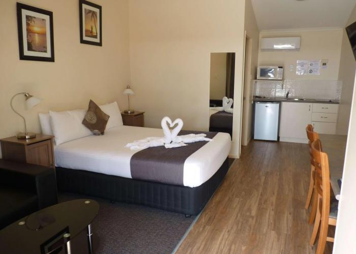 Caboolture Central Motor Inn, SureStay Collection by BW