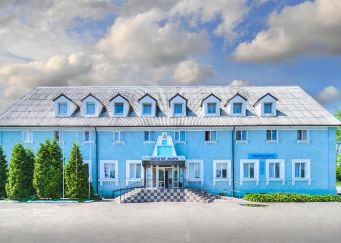 Zolotoy Yakor Hotel