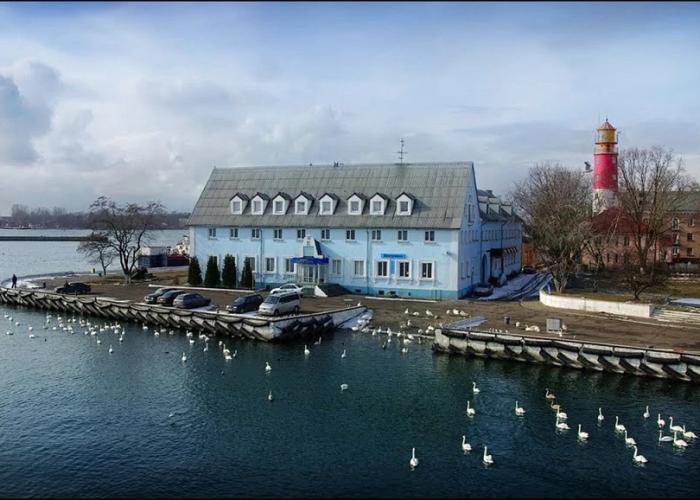 Zolotoy Yakor Hotel