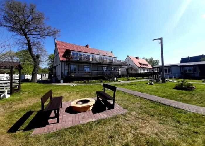 Dom Na Baltiyskoy Kose Lodging Houses