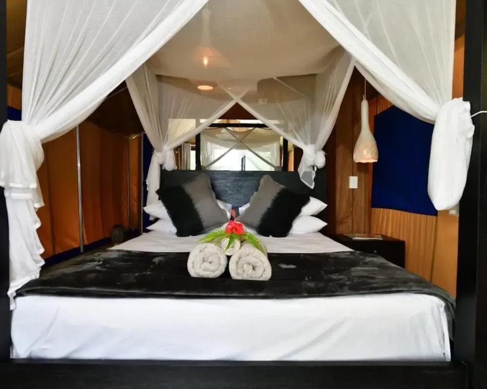 фото Turtle Bay Lodge