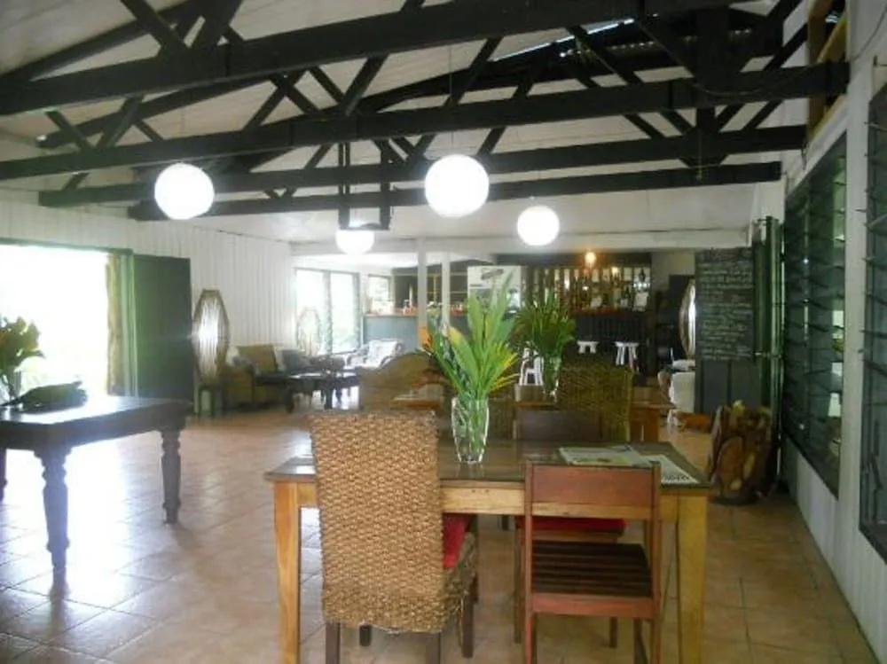 фото Turtle Bay Lodge