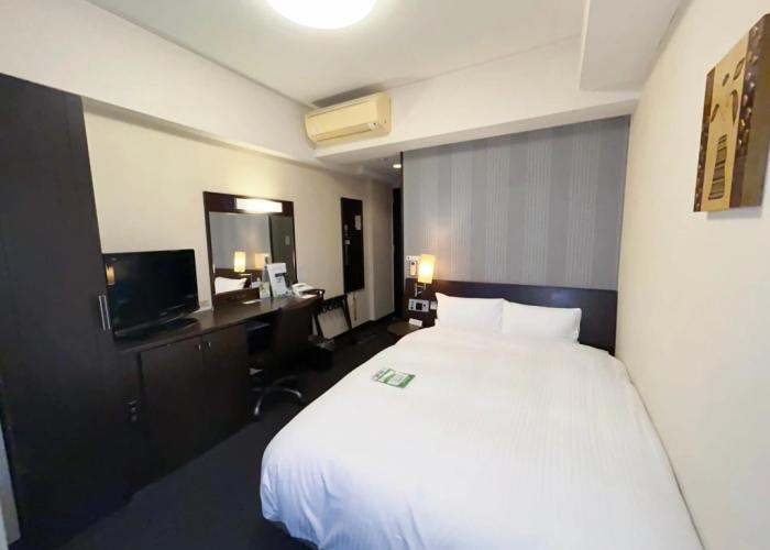 Hotel Route Inn Tosu Ekimae