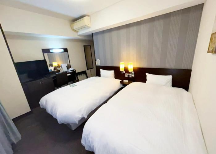 Hotel Route Inn Tosu Ekimae
