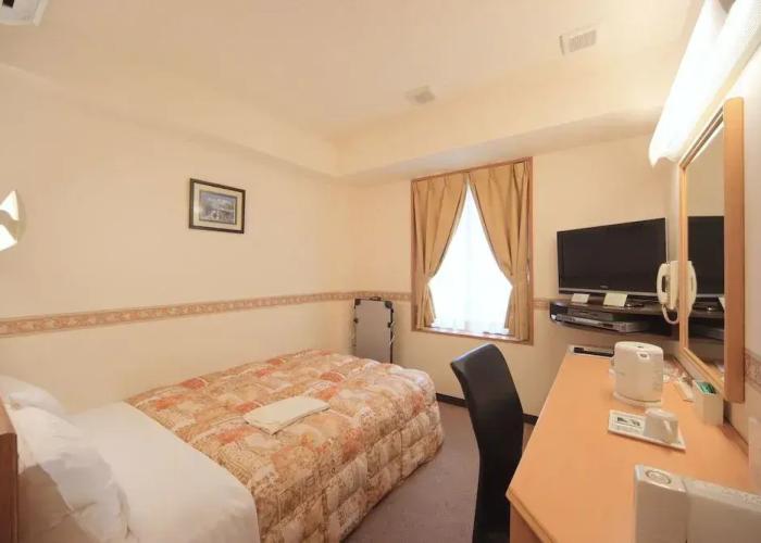Life Inn Katsuta Station West