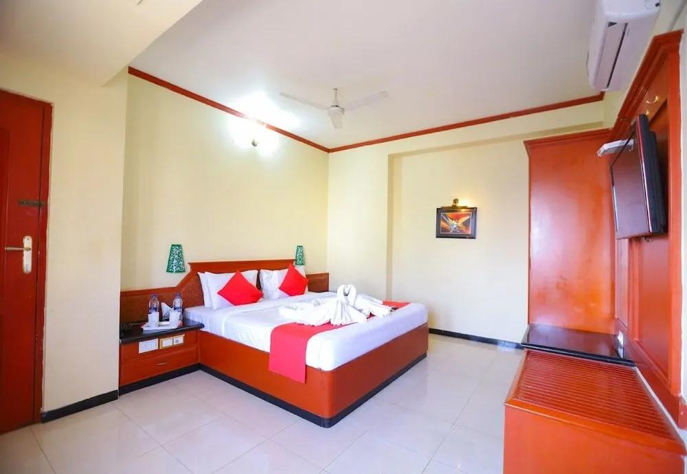 фото KVR Hotels