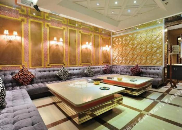 Fuzhou Meilun Hotel