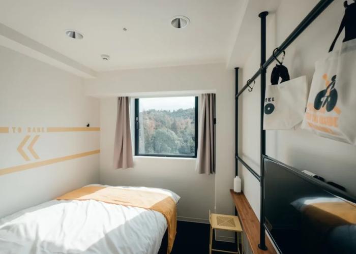 SETOUCHI KEIRIN HOTEL 10 by Onko Chishin