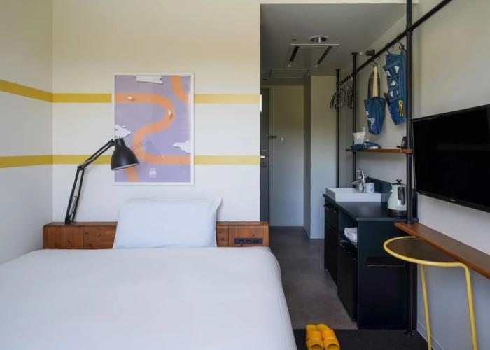 SETOUCHI KEIRIN HOTEL 10 by Onko Chishin