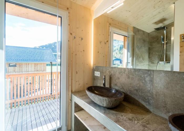 Premium Chalet With Whirlpool