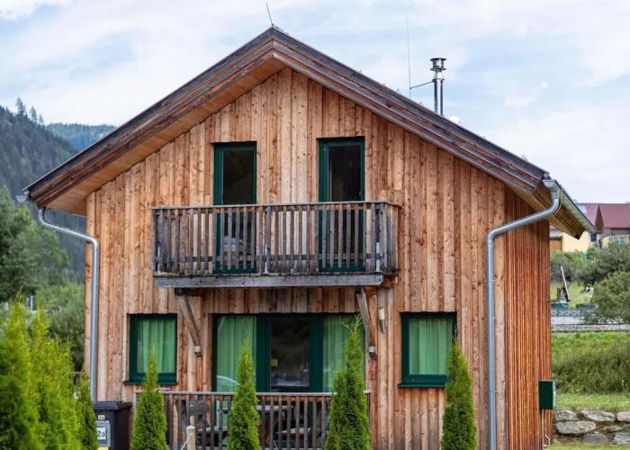 Attractive Chalet With Sauna