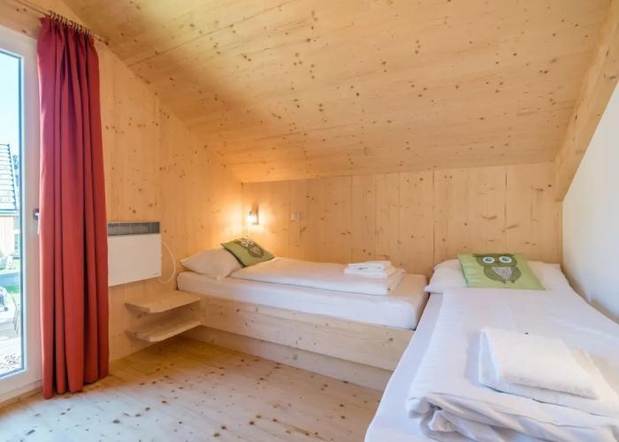 Superior Chalet With Whirlpool