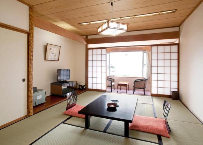 Suwako Hotel