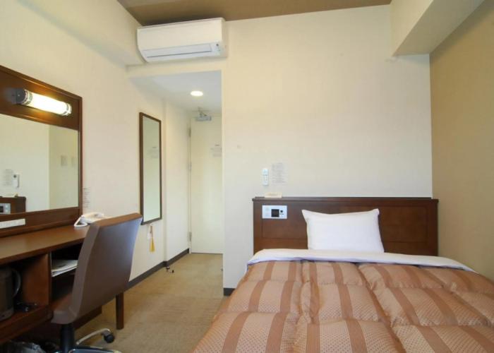 Hotel Route Inn Shiojiri
