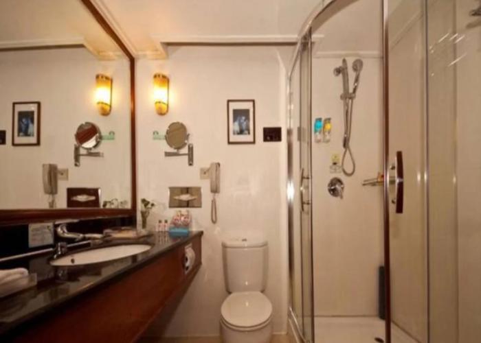 Fujian Sunshine Holiday Hotel