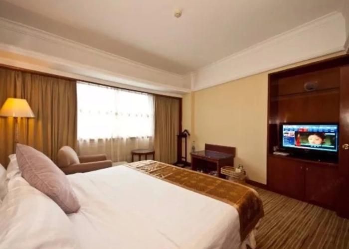 Fujian Sunshine Holiday Hotel