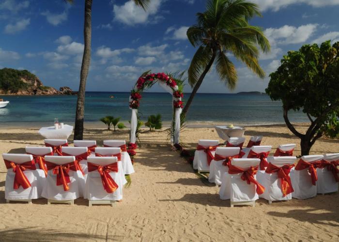 Bolongo Bay Beach Resort