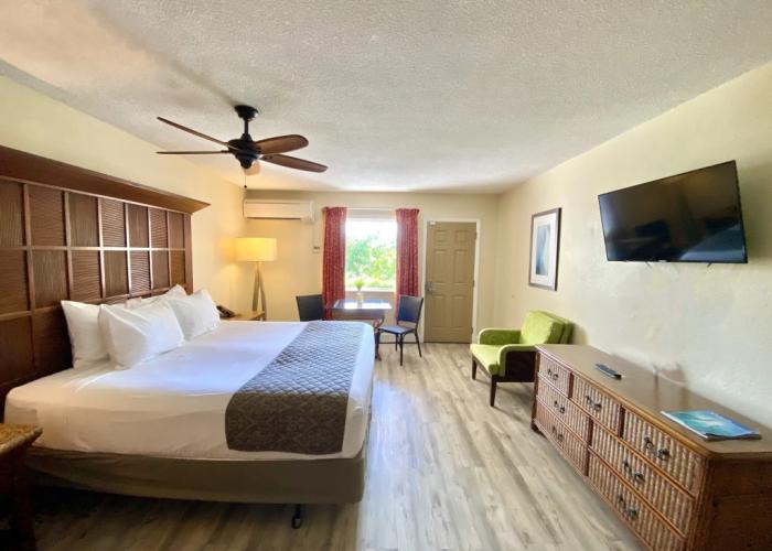 Bolongo Bay Beach Resort