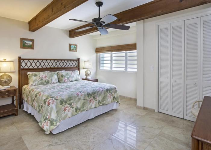 Secret Harbour Beach Resort