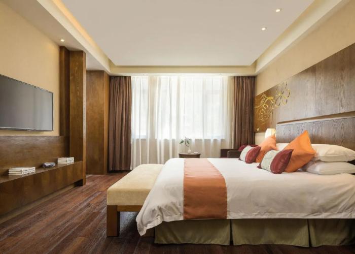 Julong Hotel