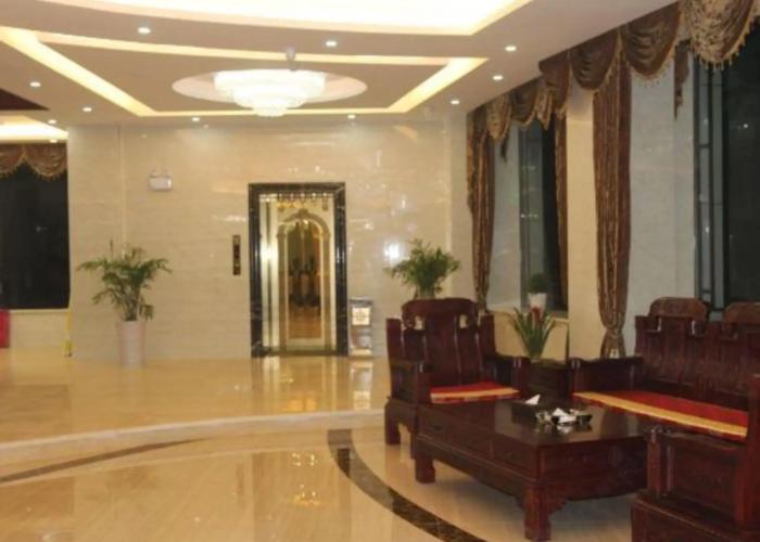Qinyuan Holiday Hotel