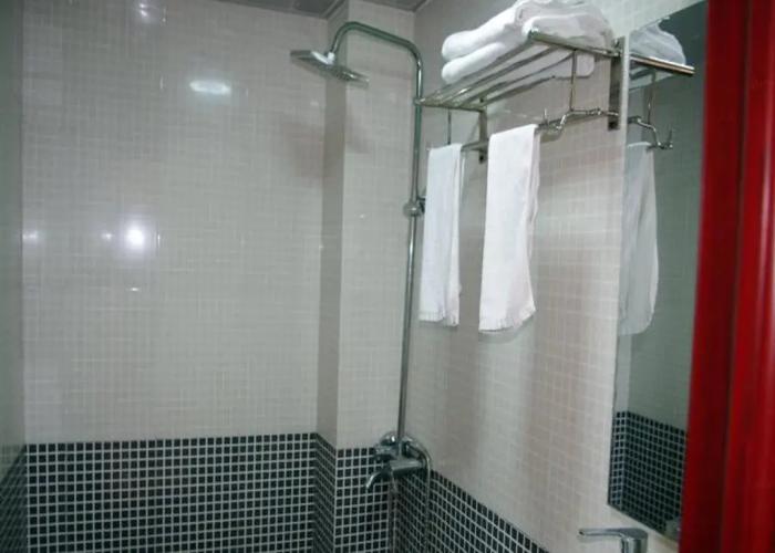 Shunda Business Inn