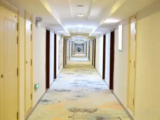 shanshui Collection Hotel (Shucheng Huaqiao Road Wanda Plaza)
